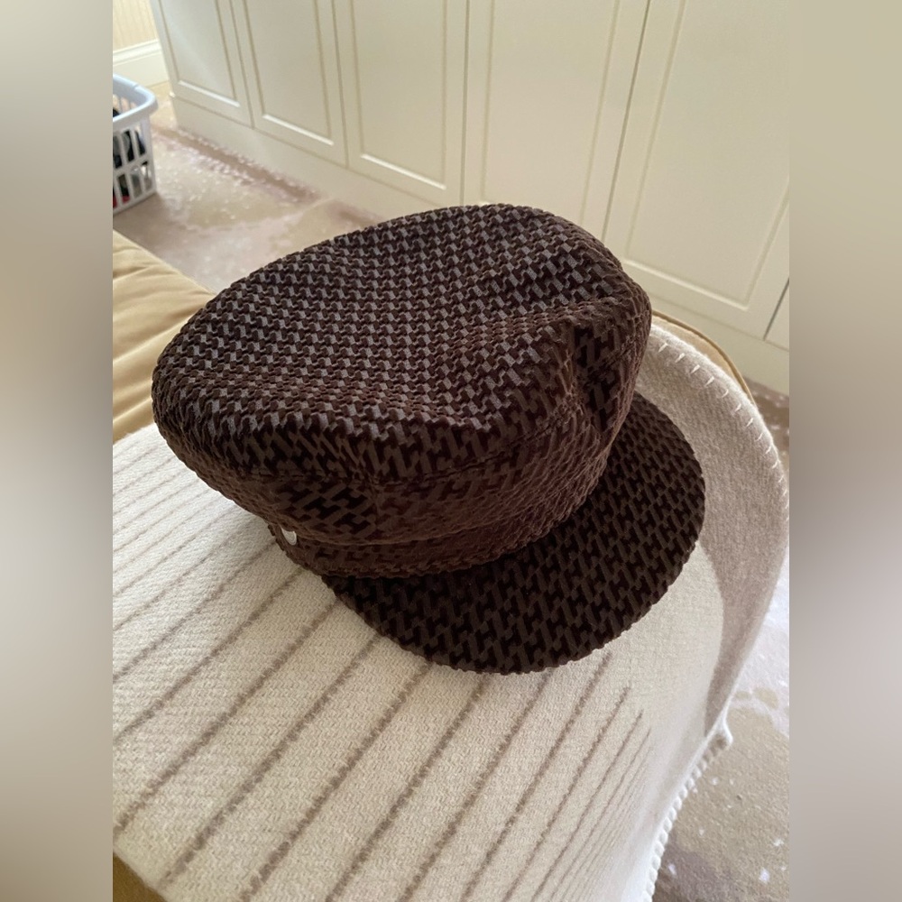 Hermes Vauban Velvet Hat - Picture 2 of 7